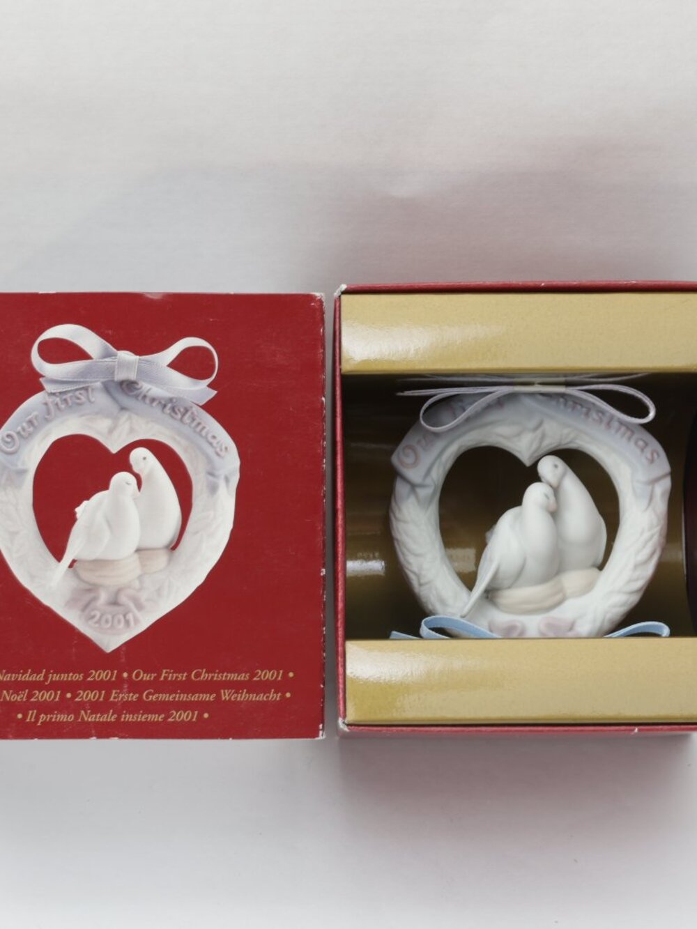 Lladro 2001 Our First Christmas Doves ornament New In Box # 16721